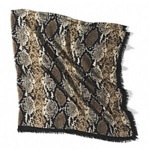 Coach PYTHON OVERSIZED SQUARE SCARF 
KHAKI,black Details 85%modal15% silk 54× 54